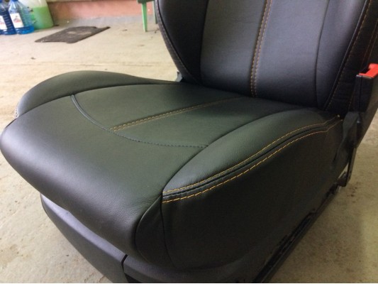 Авточехлы на Skoda Fabia