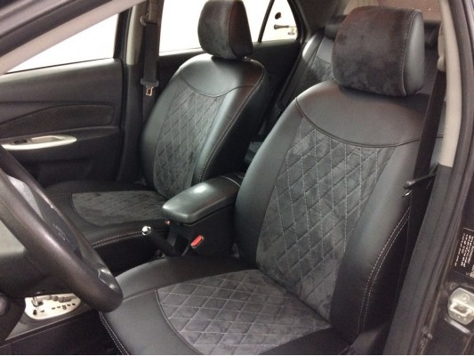 Авточехлы на Toyota Yaris Авточехлы на Toyota Yaris