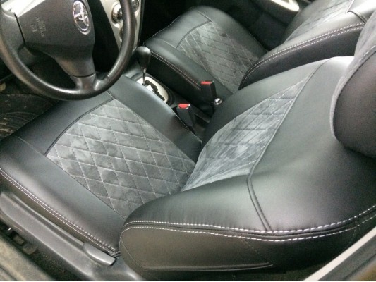 Авточехлы на Toyota Yaris Авточехлы на Toyota Yaris